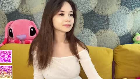Snapshot of kusssecka chatting on 05/15/26, 05:36 Brianna my friends can call me Bri or kusya D online show from 05/15/26, 05:36