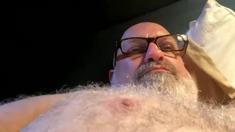 KvotheBear online show from 10/09/25, 12:14