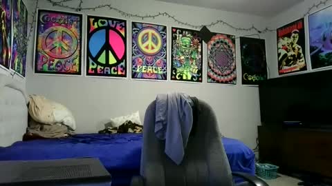 kyha online show from 12/31/24, 10:12