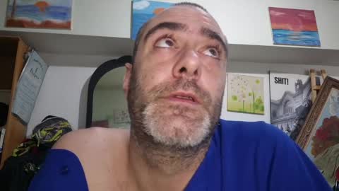 Snapshot of kyle67527 chatting on 05/09/26, 05:40 kyle67527 online show from 05/09/26, 05:40