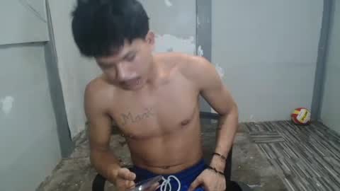 kyle_lourence online show from 05/12/26, 01:47