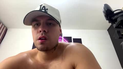 Snapshot of kyle_wilson_ chatting on 01/11/26, 09:25 Kyle Wilson Follow me online show from 01/11/26, 09:25