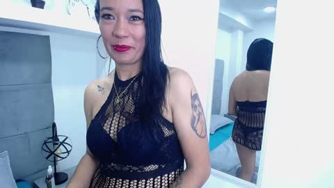 Snapshot of kylee28 chatting on 01/28/25, 08:47 Kylee28 online show from 01/28/25, 08:47