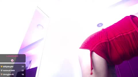 Snapshot of kylee28 chatting on 02/11/25, 12:59 Kylee28 online show from 02/11/25, 12:59