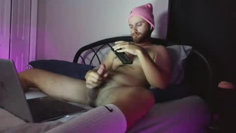kylen7981 online show from 06/19/26, 01:10