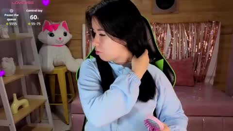 Kilya online show from 04/12/26, 01:05