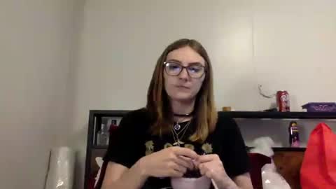 Snapshot of kylianna chatting on 07/05/26, 06:48 Kylianna online show from 07/05/26, 06:48