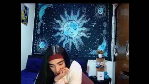 kylie online show from 02/12/25, 09:54