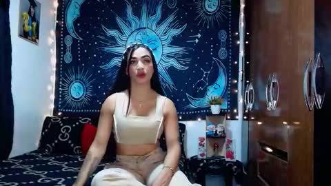 kylie online show from 02/15/26, 09:33