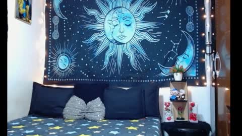 kylie online show from 04/11/26, 08:13