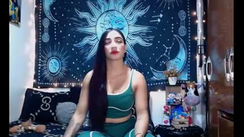 kylie online show from 06/15/26, 08:33