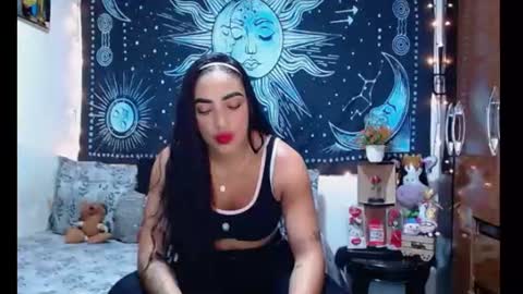 Snapshot of kylie_capricorn chatting on 07/27/26, 10:50 kylie online show from 07/27/26, 10:50