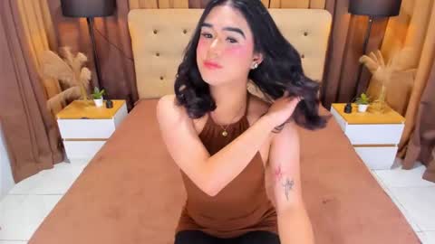 kylie_cums online show from 02/16/26, 02:02