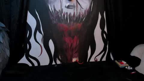 Snapshot of kylie_foxx1 chatting on 12/03/25, 12:29 submissive demon Please help me to reach 500 thumbs up online show from 12/03/25, 12:29