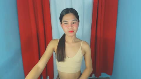 kylie online show from 02/06/25, 12:16