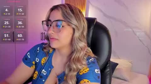 Snapshot of kylie_jones6 chatting on 12/16/25, 03:11 KYLIE online show from 12/16/25, 03:11