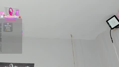 kylie_ls online show from 10/22/25, 03:07