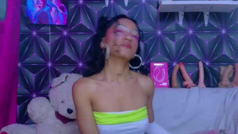  KYLIE online show from 10/29/25, 05:42