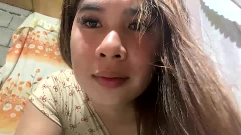 kylie_slut25 online show from 02/17/26, 12:45