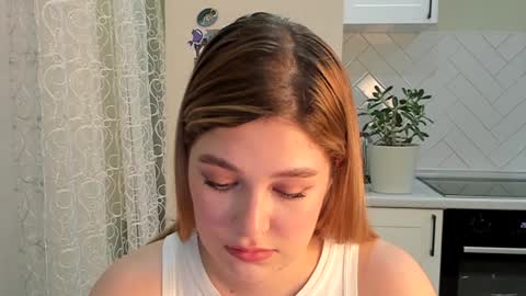 Snapshot of kylieblond chatting on 12/06/24, 03:33 Din online show from 12/06/24, 03:33