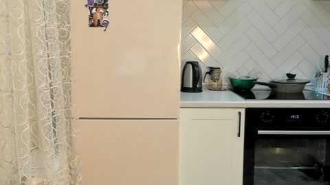 Snapshot of kylieblond chatting on 01/14/25, 10:34 Din online show from 01/14/25, 10:34