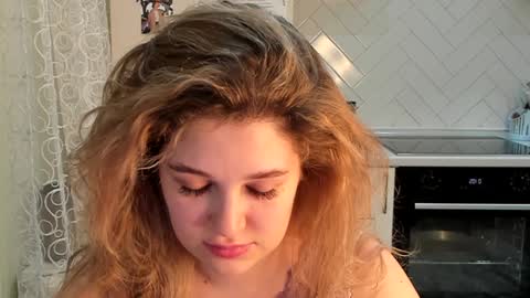 Snapshot of kylieblond chatting on 01/22/25, 10:05 Din online show from 01/22/25, 10:05