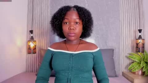 kyliee_vega online show from 06/03/26, 12:52
