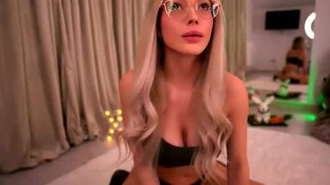 Kylie online show from 04/04/26, 08:17