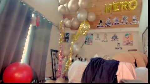   online show from 02/12/25, 07:56