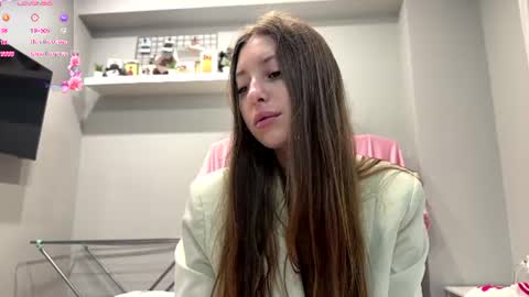 Snapshot of kymberlyrosenlof chatting on 06/12/26, 02:32 Selena online show from 06/12/26, 02:32