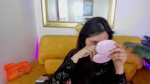 Snapshot of kyomi_chang chatting on 05/19/26, 01:39 Kyomi online show from 05/19/26, 01:39