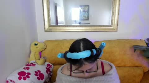 Snapshot of kyomi_chang chatting on 05/29/26, 12:47 Kyomi online show from 05/29/26, 12:47