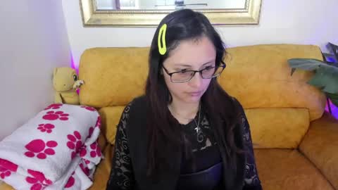 Snapshot of kyomi_chang chatting on 06/02/26, 01:02 Kyomi online show from 06/02/26, 01:02