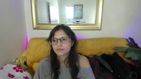 Snapshot of kyomi_chang chatting on 06/22/26, 12:35 Kyomi online show from 06/22/26, 12:35