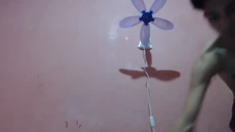 kyoshi_19 online show from 02/03/25, 08:35