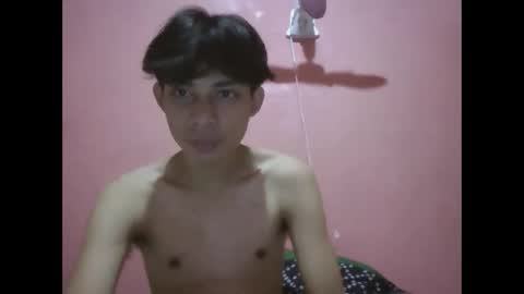 kyoshi_19 online show from 10/04/25, 12:47