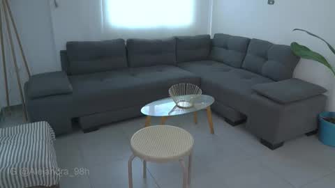 schedule 300 pm - 1100pm colombia time online show from 10/10/25, 09:58