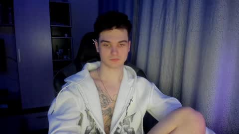 Kyroro online show from 12/16/24, 08:58