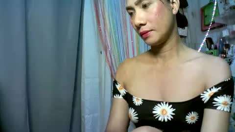 Snapshot of kyutshyne chatting on 02/01/25, 03:18 kyutshyne online show from 02/01/25, 03:18