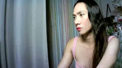 Snapshot of kyutshyne chatting on 02/15/25, 05:50 kyutshyne online show from 02/15/25, 05:50
