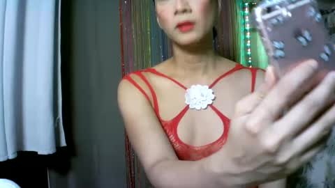 Snapshot of kyutshyne chatting on 02/23/25, 03:29 kyutshyne online show from 02/23/25, 03:29