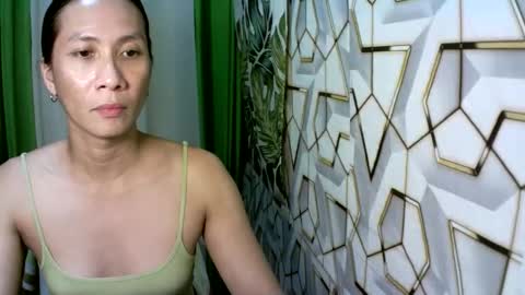 kyutshyne online show from 05/06/26, 08:58