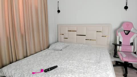 Snapshot of l1l_lola chatting on 06/05/26, 03:24 Ameli online show from 06/05/26, 03:24