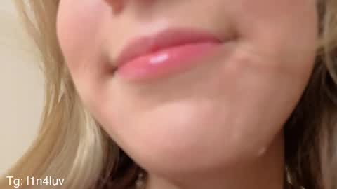 lina online show from 10/31/25, 09:16