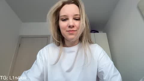 lina online show from 02/13/26, 07:48