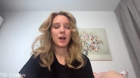 lina online show from 03/22/26, 06:11