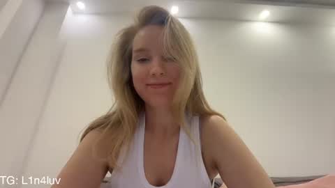 Snapshot of l1n4luv chatting on 06/13/26, 07:01 lina online show from 06/13/26, 07:01
