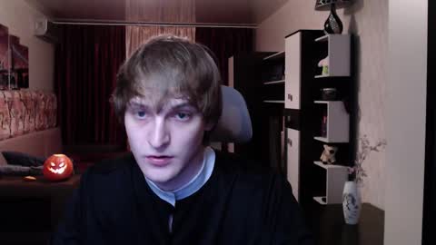 l1onkennedy online show from 10/31/25, 02:18