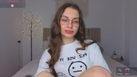 Margo  online show from 11/23/25, 01:33