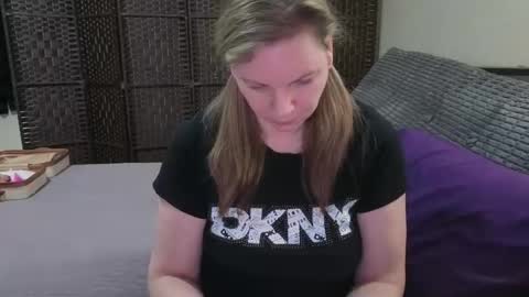 l4dyc4pricorn76 online show from 02/23/26, 01:47